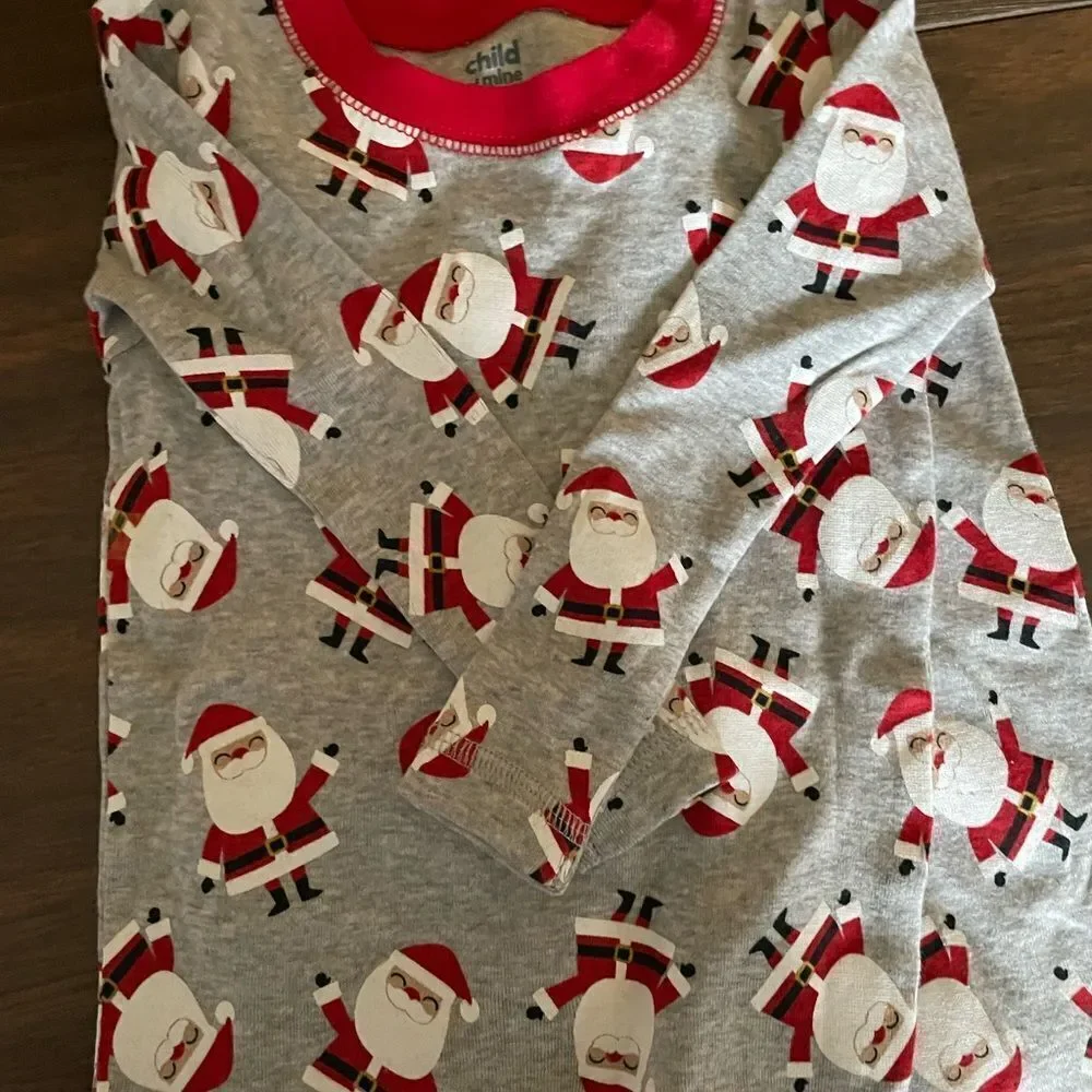 Gray Santa Print Kids Pajamas 12m NWT